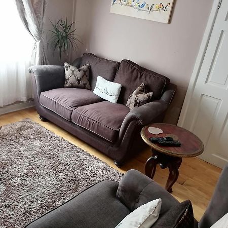 Villa Tynant House à Cardiff Extérieur photo