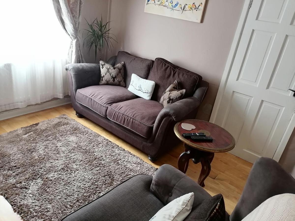 Villa Tynant House à Cardiff Extérieur photo